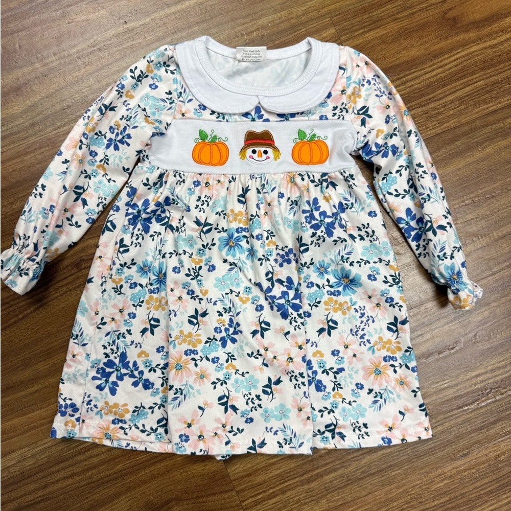 Boutique- Girls Floral Pumpkin Applique Long Sleeve Dress